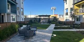 828 S Harbor Gallery 1