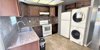 Cozy 2 bed 1.5 bath apartment in Santa Ana Gallery 4