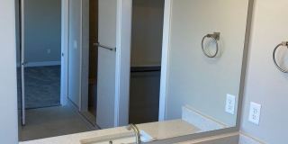 Red Mountain Vista Town Home Gallery 18