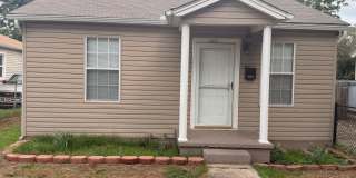 Charming 2-Bedroom Home in the Bethany School District Gallery 1