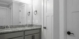 650 Ladd Avenue Gallery 33