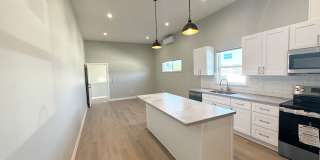 Executive Fully Upgraded Condo in Downtown Livermore Executive Fully Upgraded Condo in Downtown Livermore Gallery 4
