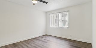 339 S. Ardmore Gallery 26