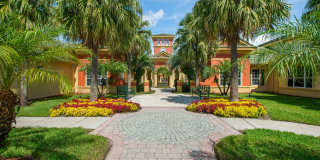 Victoria Place Gallery 29