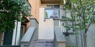 Gorgeous, Spacious and Immaculate 2 Bedroom 2 Bath Townhome! Gallery 1