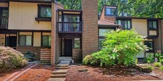 2105 GLENCOURSE LN Gallery 1