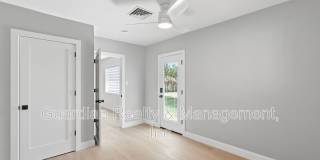6819 E. Paradise Parkway Gallery 26