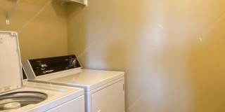 SW Bend Home Close to Old Mill & Deschutes River Trail Gallery 31