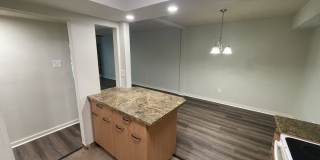 3 bd 1.5 ba Condo Gallery 15