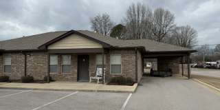 100 Oakley Place Gallery 1