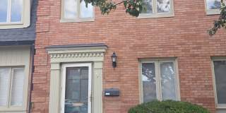 1155 Canterbury Square S 1155 Canterbury Square S Gallery 1