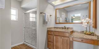 508 SE 9th Place Gallery 18