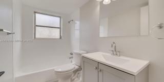 841 SW 74 TER Gallery 11