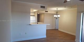 17600 NW 68th Ave Gallery 2