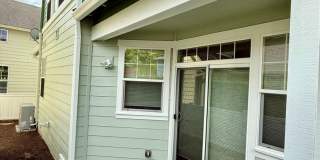 Absolutely Charming 3-Bed 2.5-Bath Home with One Car Garage! Gallery 23