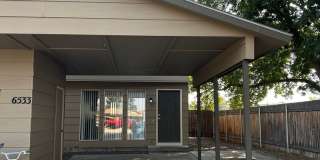 Douglas - 6533 Gallery 1