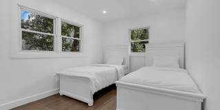 6 Virginia Terrace Gallery 17