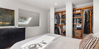 Great CDA Location! Gallery 15