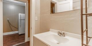 1 Bed 1 Bath apartment in Okc close to Plaza District! Gallery 31