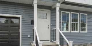 211 Prospect Street Gallery 4