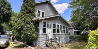 516 East Maple Street Gallery 1