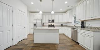 1014 Avenue H Gallery 1
