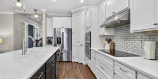 11901 Clifton Terrace Gallery 13