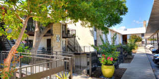 Townhollow Apartments Gallery 8