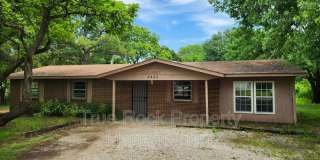 3400 Governor Harris Drive Gallery 1
