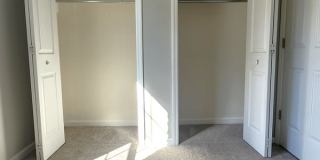 1305 Melrose Heights Street Gallery 21