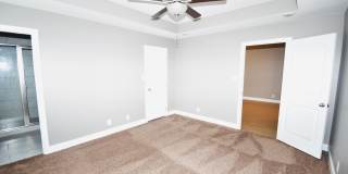 3 Bedroom Pet Friendly Home For Rent in Chalet Hills! Gallery 23