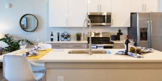 The Landing Residences Gallery 13