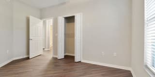 Registry at Windsor Parke Gallery 83