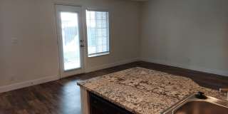 Carriage Crossing Gallery 20