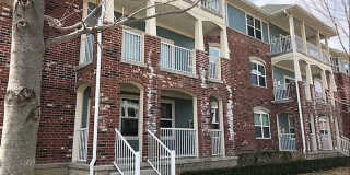 LUXURY 3br/2ba ON THE PENINSULA!! AVAILABLE JUNE 1st! Gallery 1