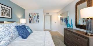 Deerpath on the Lake Gallery 10