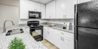 Arbors at Lee Vista Gallery 9