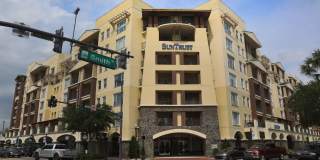 2/2 condo in The Wellesley Gallery 1