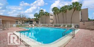 Luxurious Fully Renovated 2 Bed/2Bath Condo Gallery 28