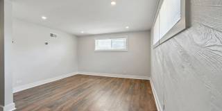 2 Bedroom Multi Family in Denver Gallery 5
