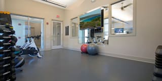 Woodmont Townsquare Gallery 22