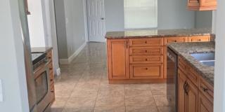 Spacious 4 bedrooms all one story home. Gallery 7