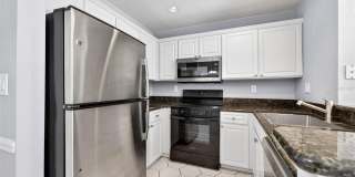 105 BRADFORD BEACH Court Gallery 10