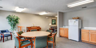 Hickory Knoll Apartments - Affordable Housing Gallery 28