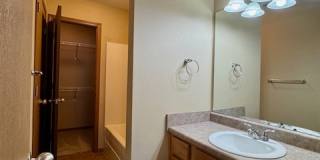 4204 SW Chapelstone Ave - 2 Gallery 9