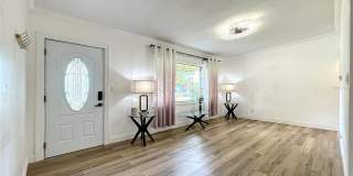 3326 Conway Gardens Road Gallery 24