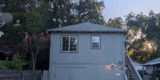 138 1/2 Donner Avenue Gallery 1