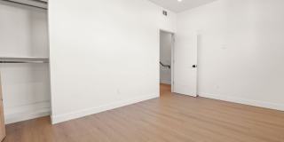 2135 S Longwood Ave Gallery 24