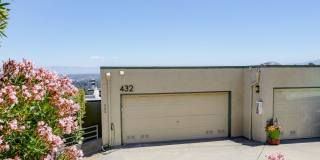 2BR/2.5BA Townhouse with Bay Views + 3 Decks | 2-Car Garage | San Carlos | YouTube Tour Gallery 46