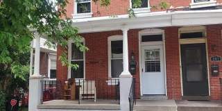 205 NOBLE Street Gallery 1